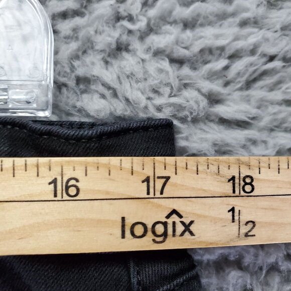 A.N.A Jeans Womens Size 16 Black Mid-Rise Skinny Stretch Denim - Picture 5 of 11